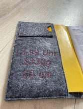 Lade das Bild in den Galerie-Viewer, U-Heft Hülle Schaf