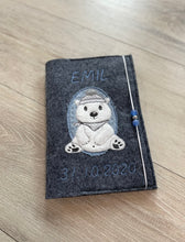 Lade das Bild in den Galerie-Viewer, U-Heft Hülle Eisbär