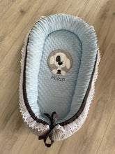 Lade das Bild in den Galerie-Viewer, Babynest Hund