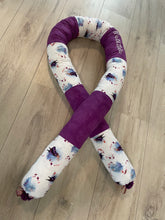 Lade das Bild in den Galerie-Viewer, Bettschlange Eiskönigin